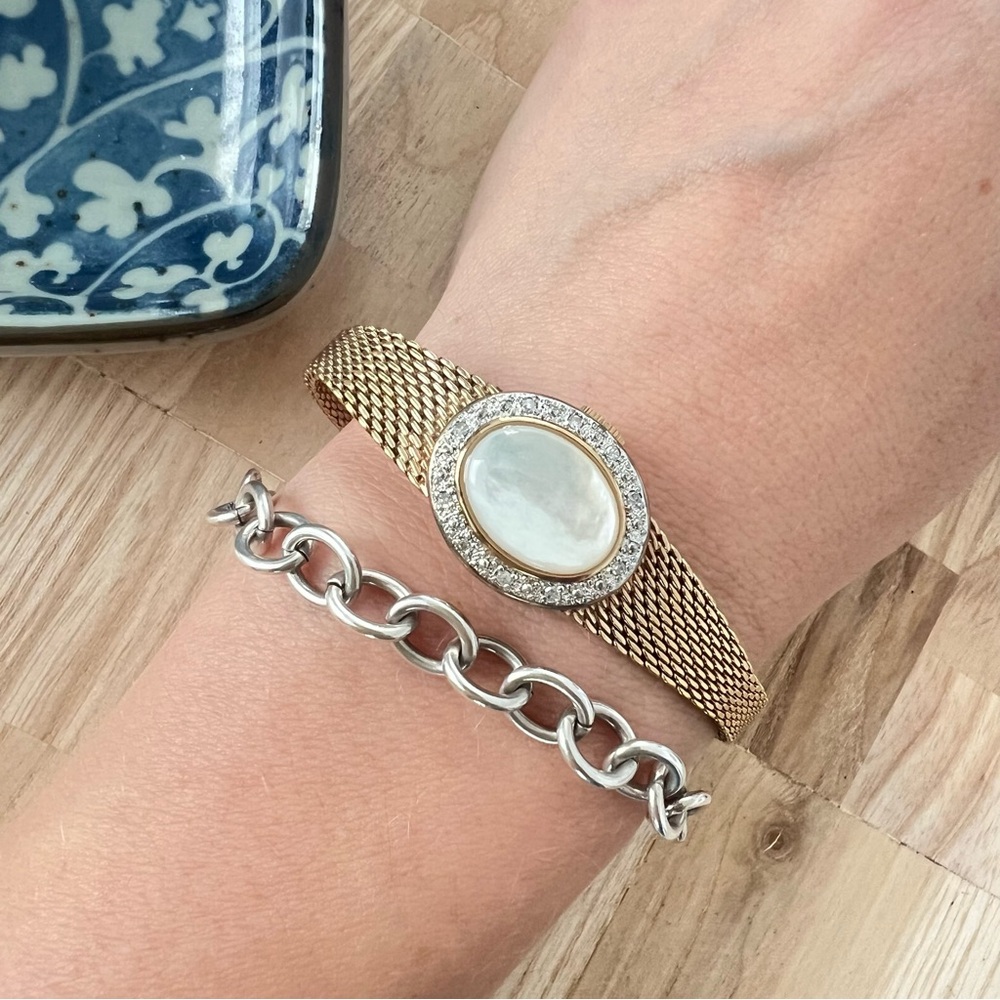 Rare Vintage Anne Klein peek-a-boo diamond Swiss cocktail watch NEW BATT…